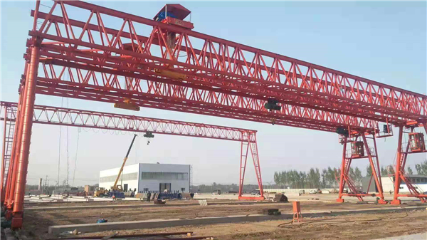 龍門吊主梁變形的原因有哪些？