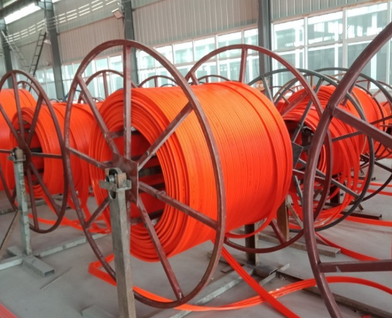 怎么選擇正確的龍門吊滑觸線呢？