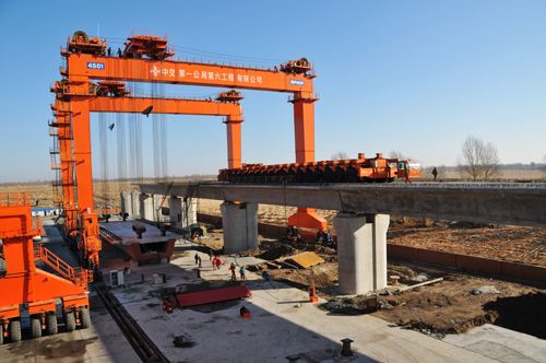 輪軌式提梁機(jī)性能有哪些？