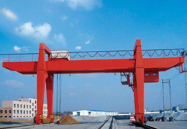為什么集裝箱式龍門吊被廣泛的應(yīng)用？