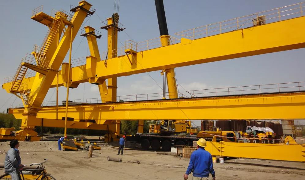 雙梁抓斗門式起重機(jī)安裝有哪些流程？需要注意的地方太多了