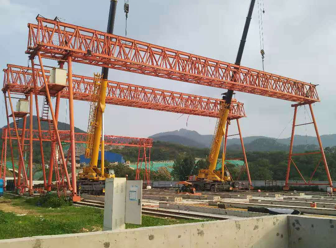 包箱式龍門(mén)吊